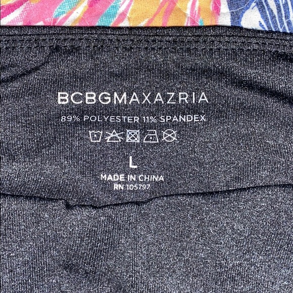 Black color block fitness pants 👖 🏋️‍♀️ - Picture 3 of 3